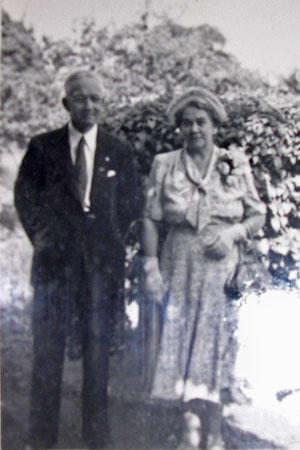[Cecil Bone and Hilda May Uttley]